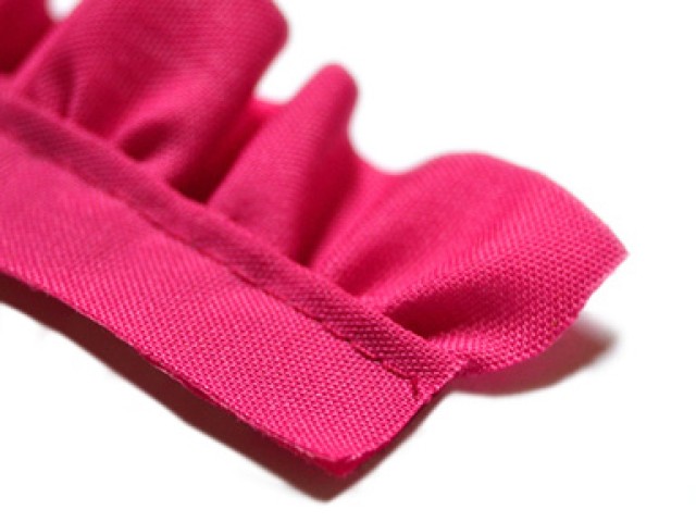 GATHERED RIBBON